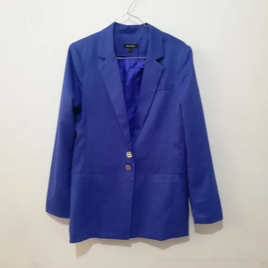 کت سورمه ای