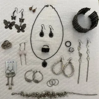 گوشواره رنگ ثابت