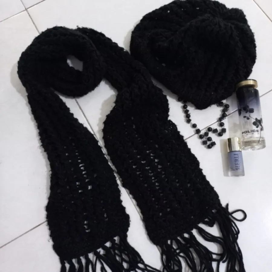 کلاه و شال گردن ست