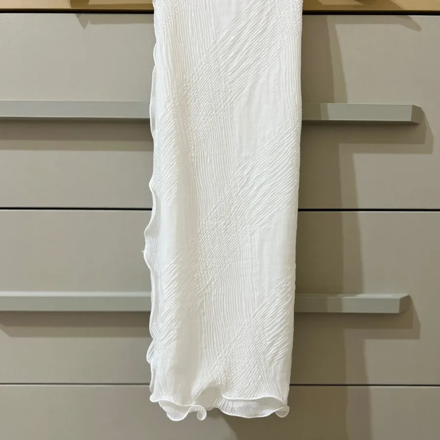 شال پلیسه لبه عروسکی