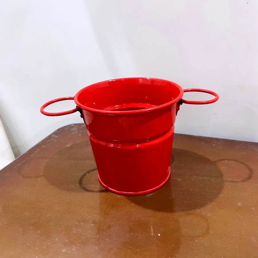 گلدان ایکیا