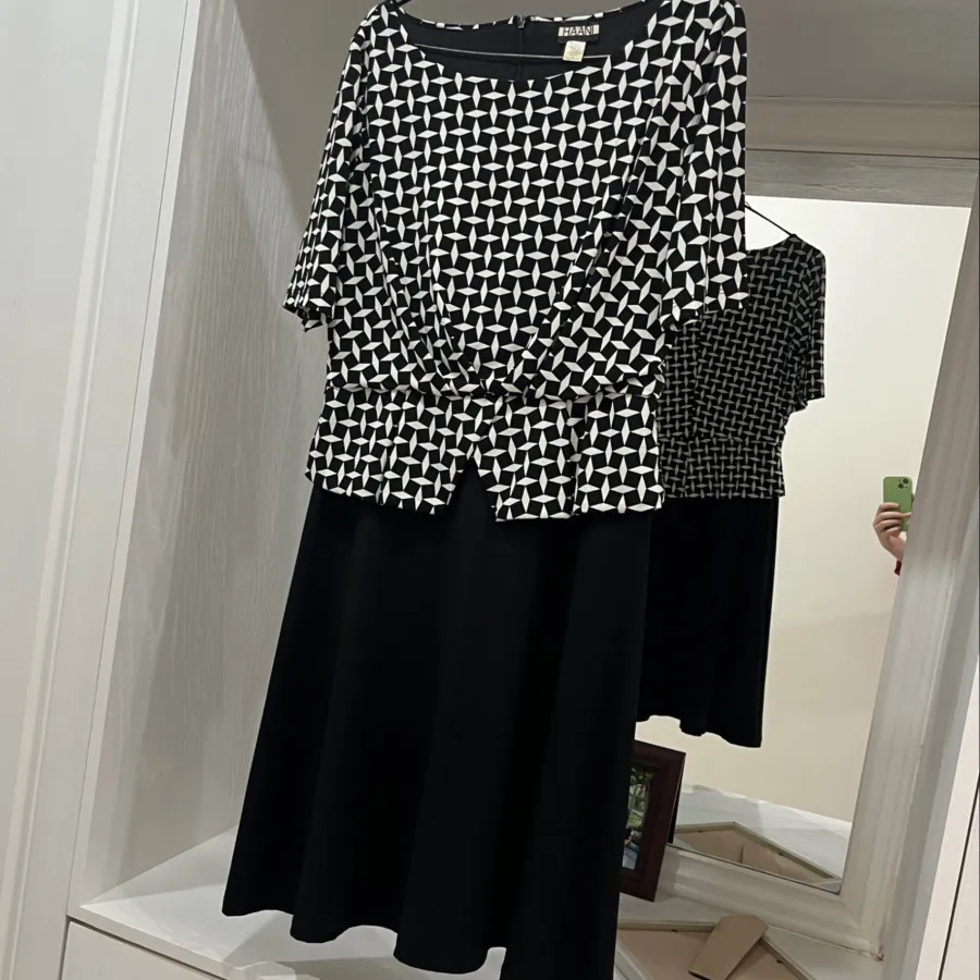 پیراهن ریون مشکی سفید