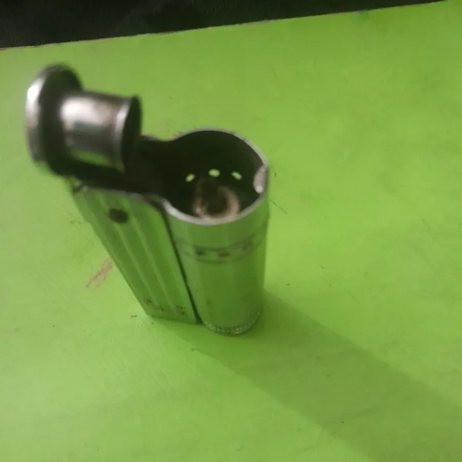 فندک اتریشی بنزینی قدیمی