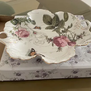 ظرف پذیرایی