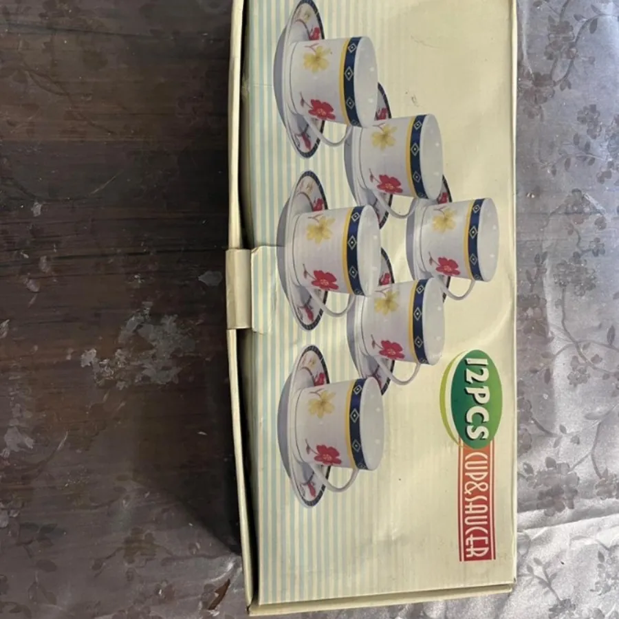 فنجان نعلبکی 12 تکه