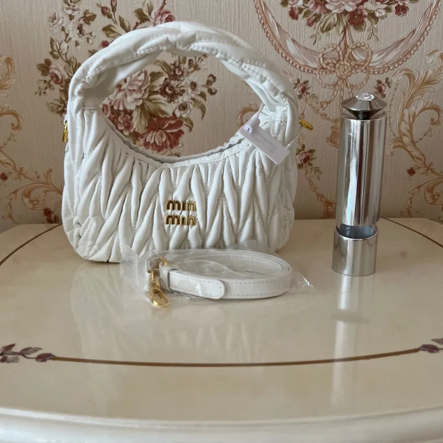 کیف دستی طرح میو میو