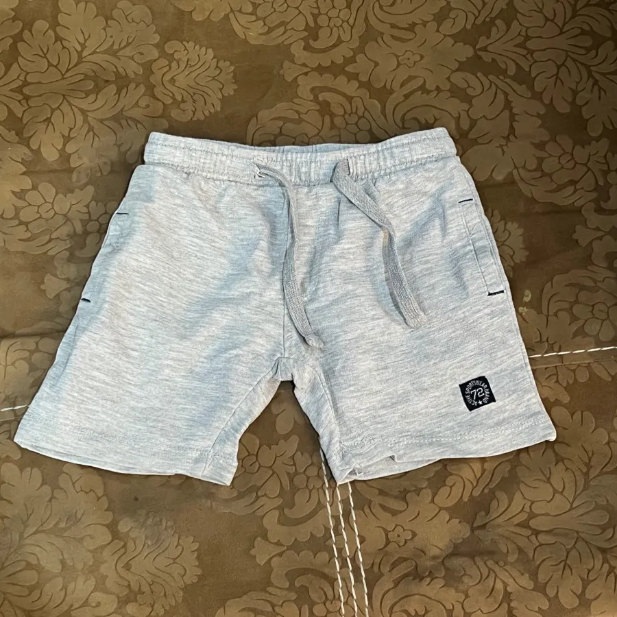 شلوارک خارجی