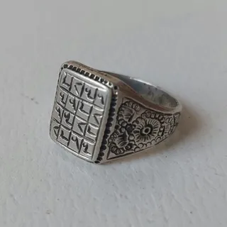 انگشتر نقره