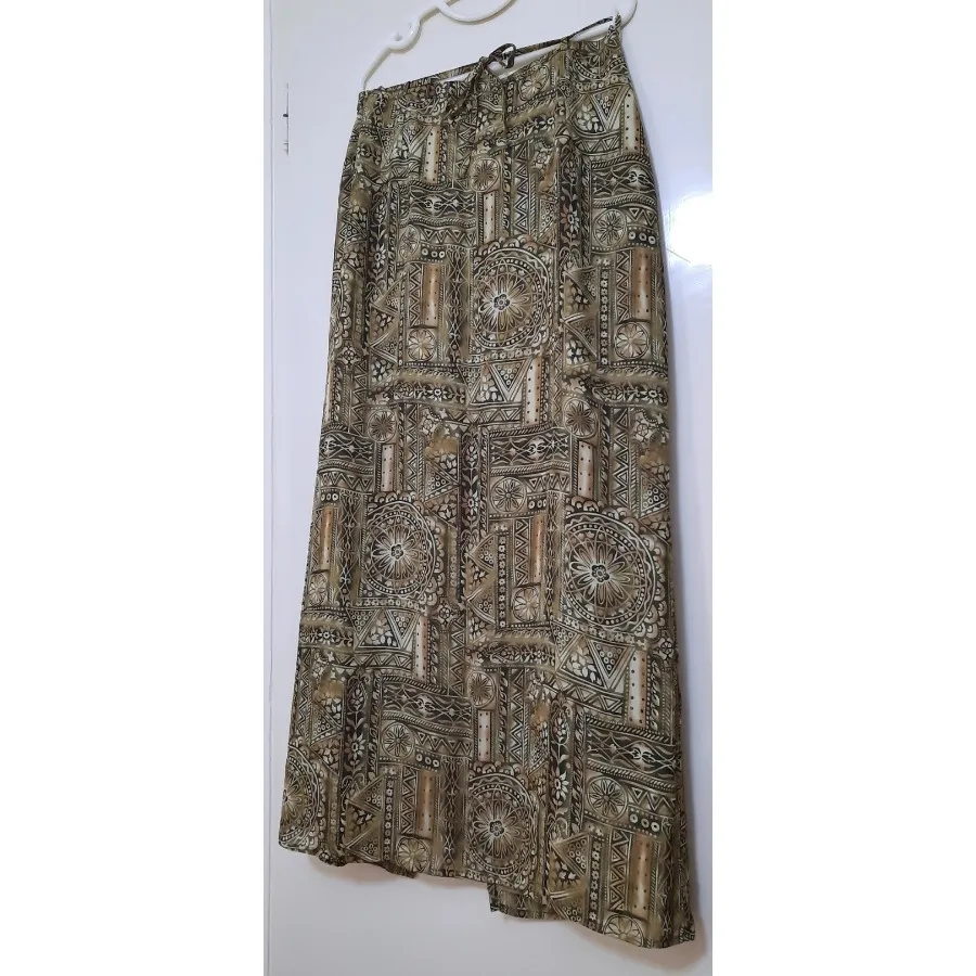 دامن برند YESSICA سایز46