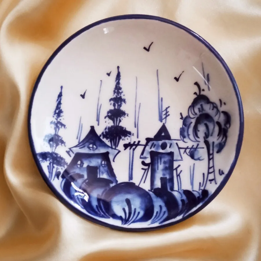 نعلبکی  دلف هلند