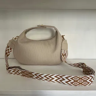 کیف زنانه ابر و بادی