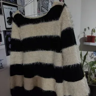 بافت سفید مشکی