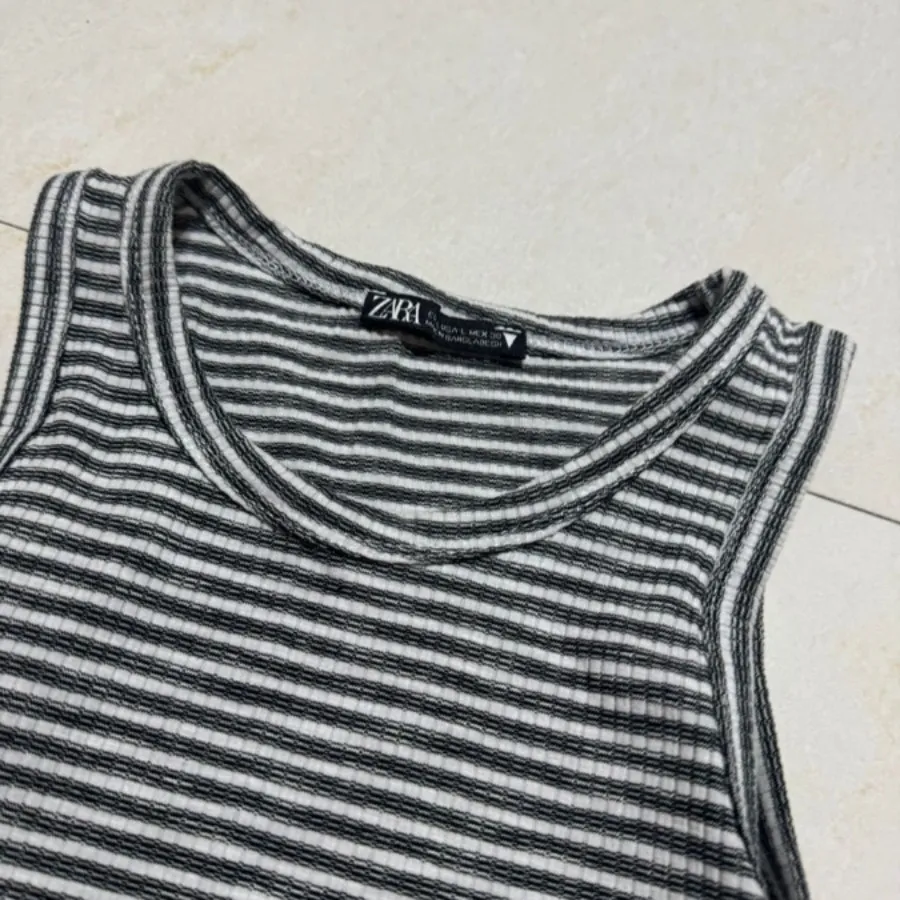 نیم تنه زارا