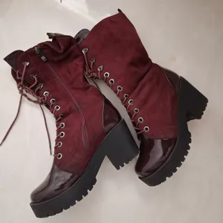 نیم بوت مارک آراز