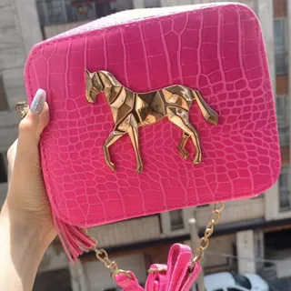 کیف آویزی بزرگ سرخابی