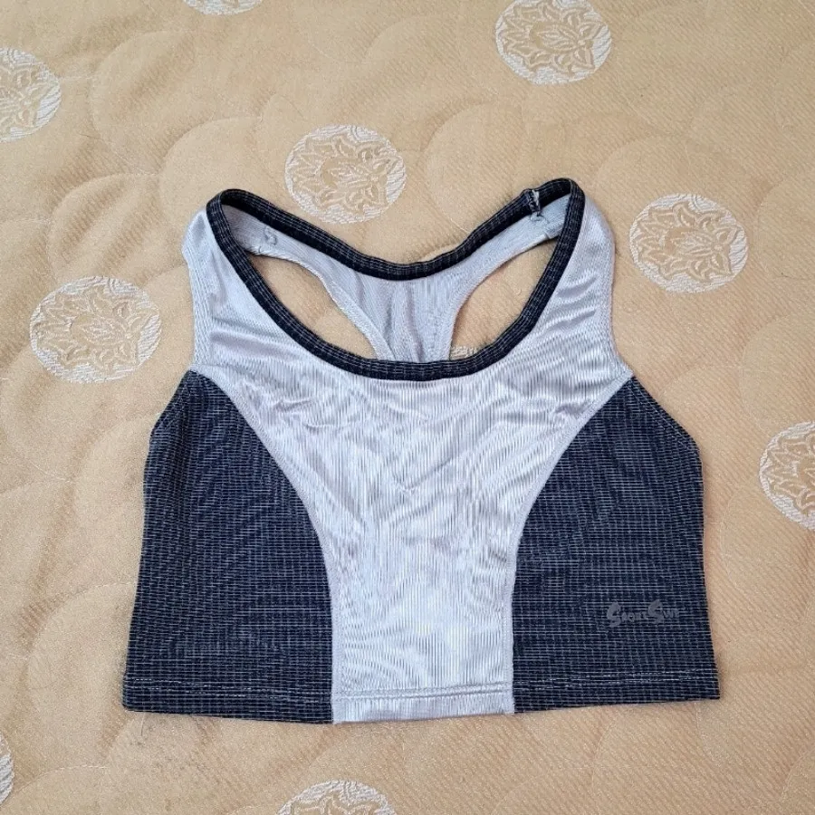 نیم تنه ورزشی انگلیسی