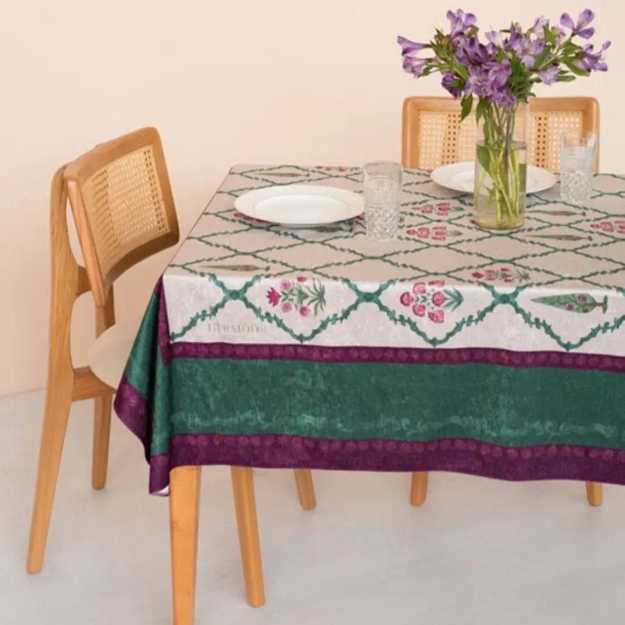 رومیزی مخمل ابریشم 6 نفره