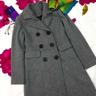 پالتو طوسی رنگ