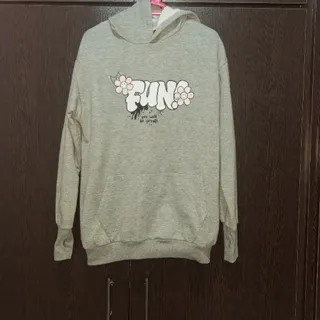 هودی دخترانه تو کرکی گرم