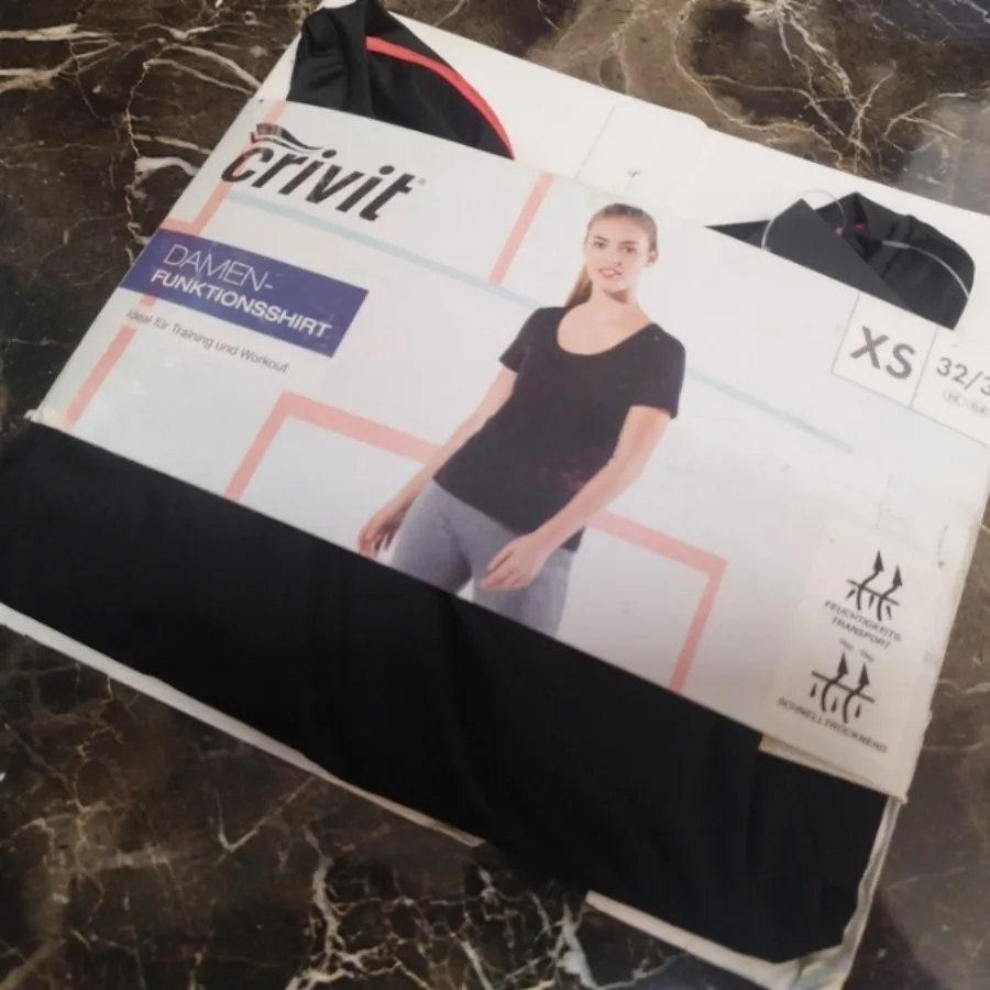 تیشرت ورزشی کرویت المان