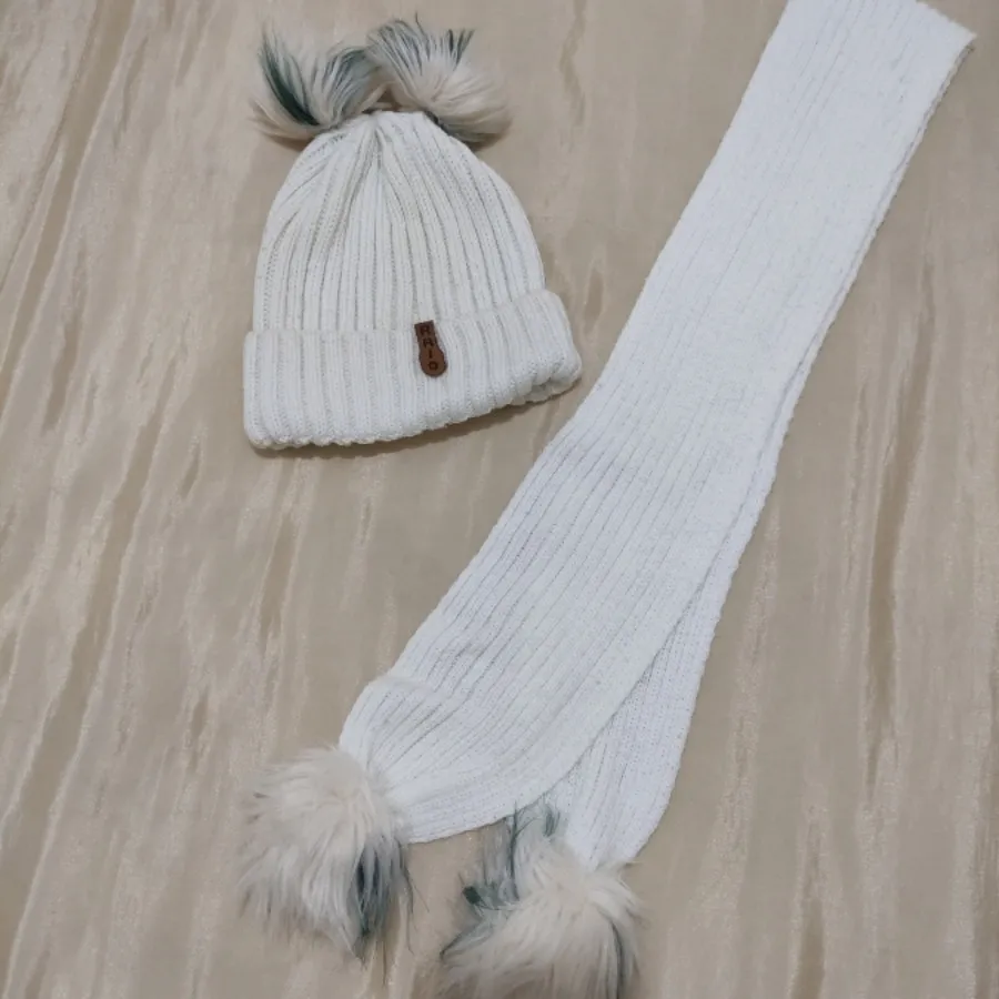 شال و کلاه بچگانه