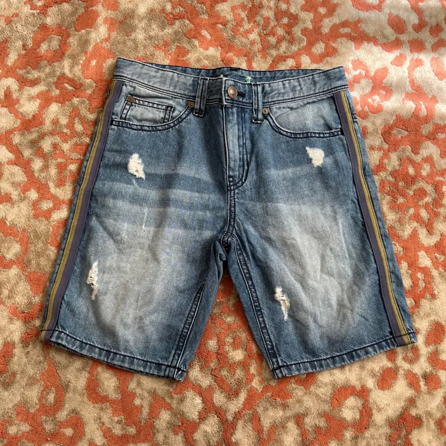 شلوارک Benetton