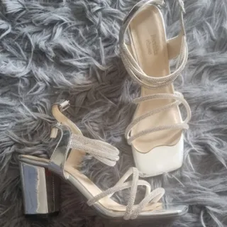 کفش مجلسی نقره ای