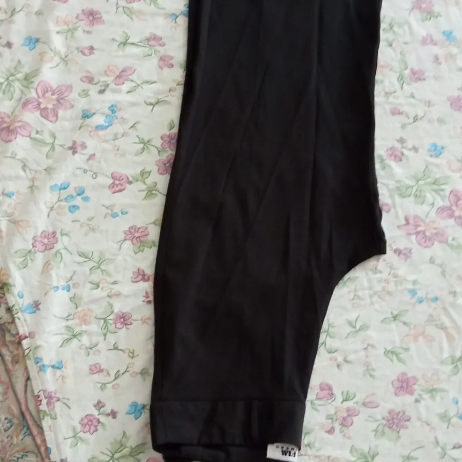 شلوار زنانه