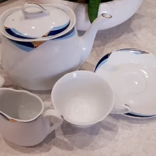 سرویس کامل صبحانه خوری