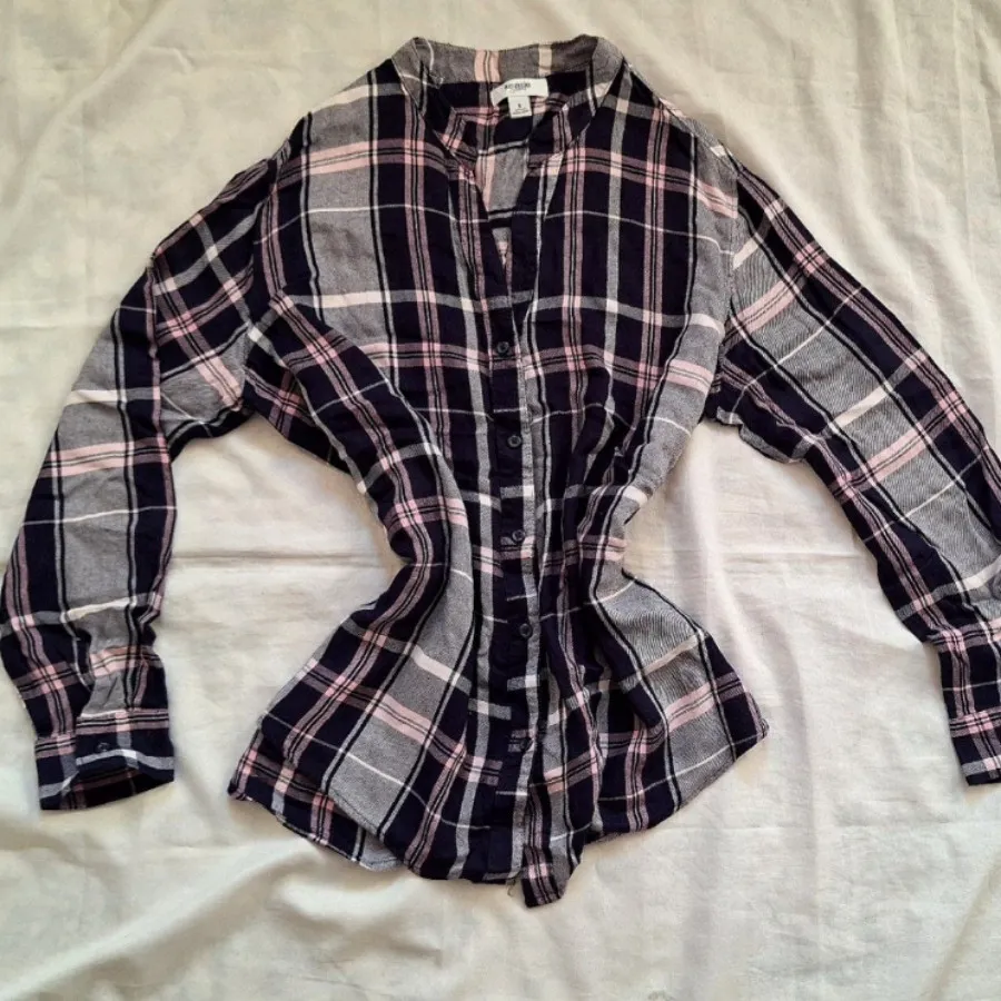 پیرهن دکمه‌دار چهارخونه