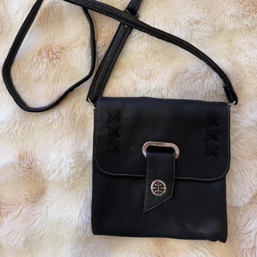 کیف بسیار سبک و جادار