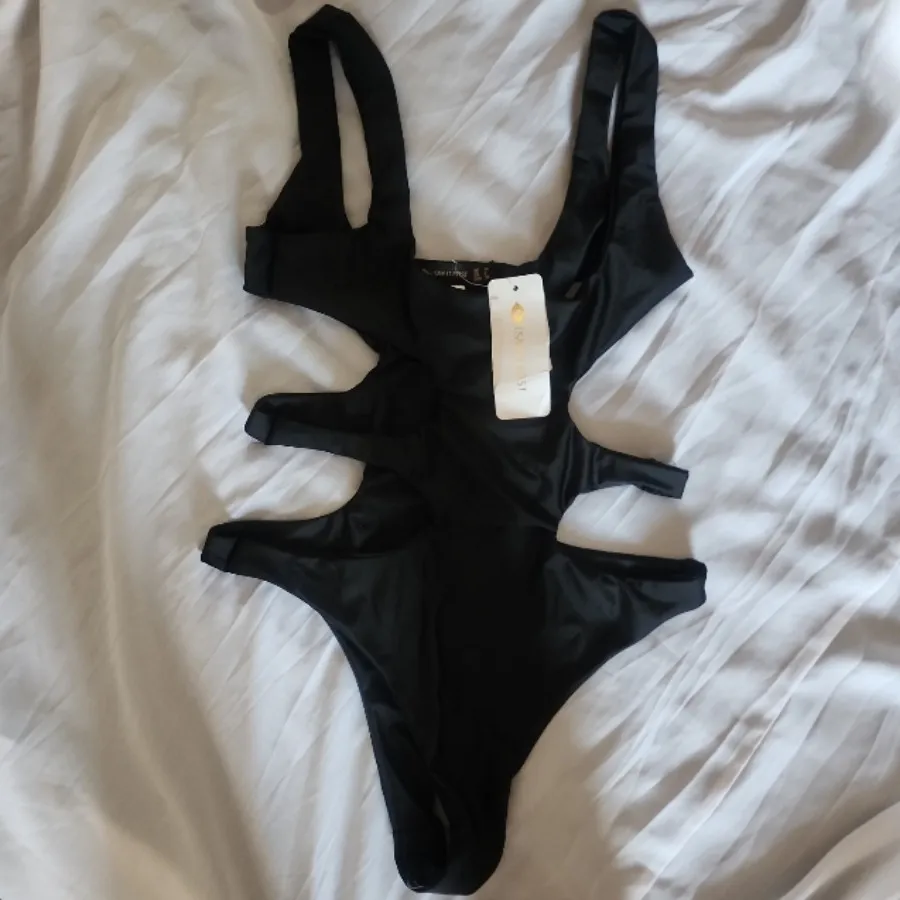 بیکینی I Saw It First