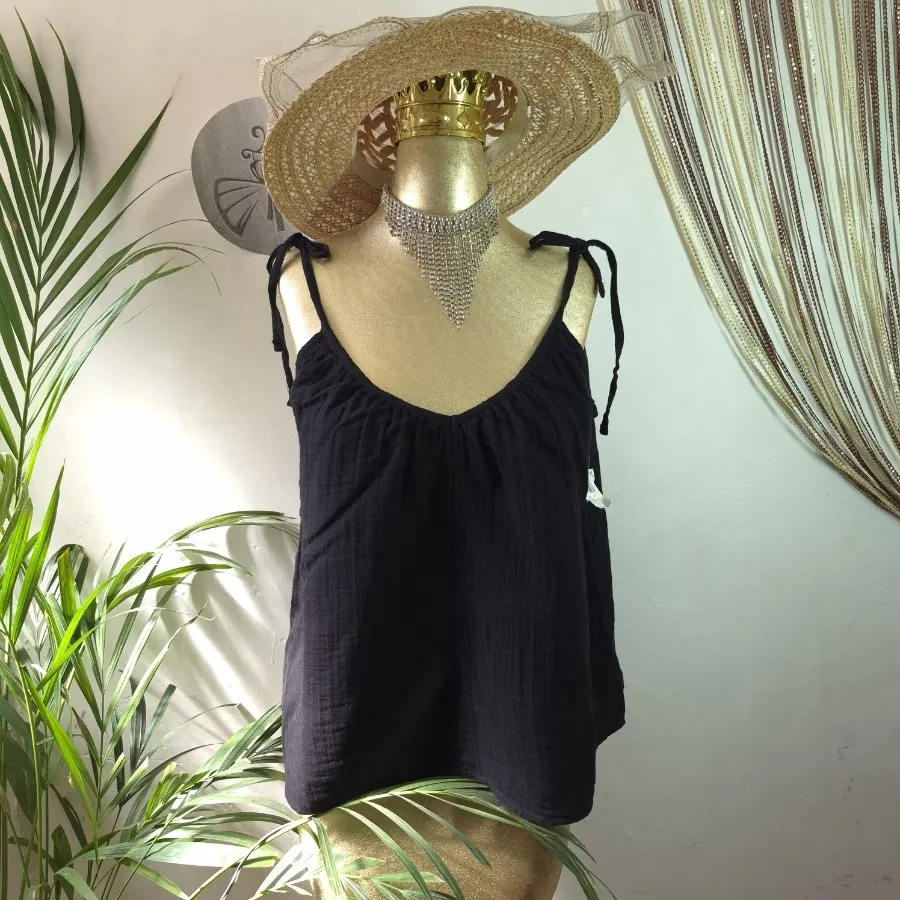 تاپ زنانه نخی