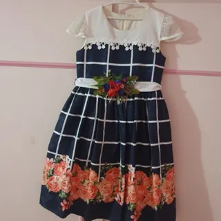 لباس مجلسی بچگانه