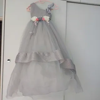 پیراهن دخترانه