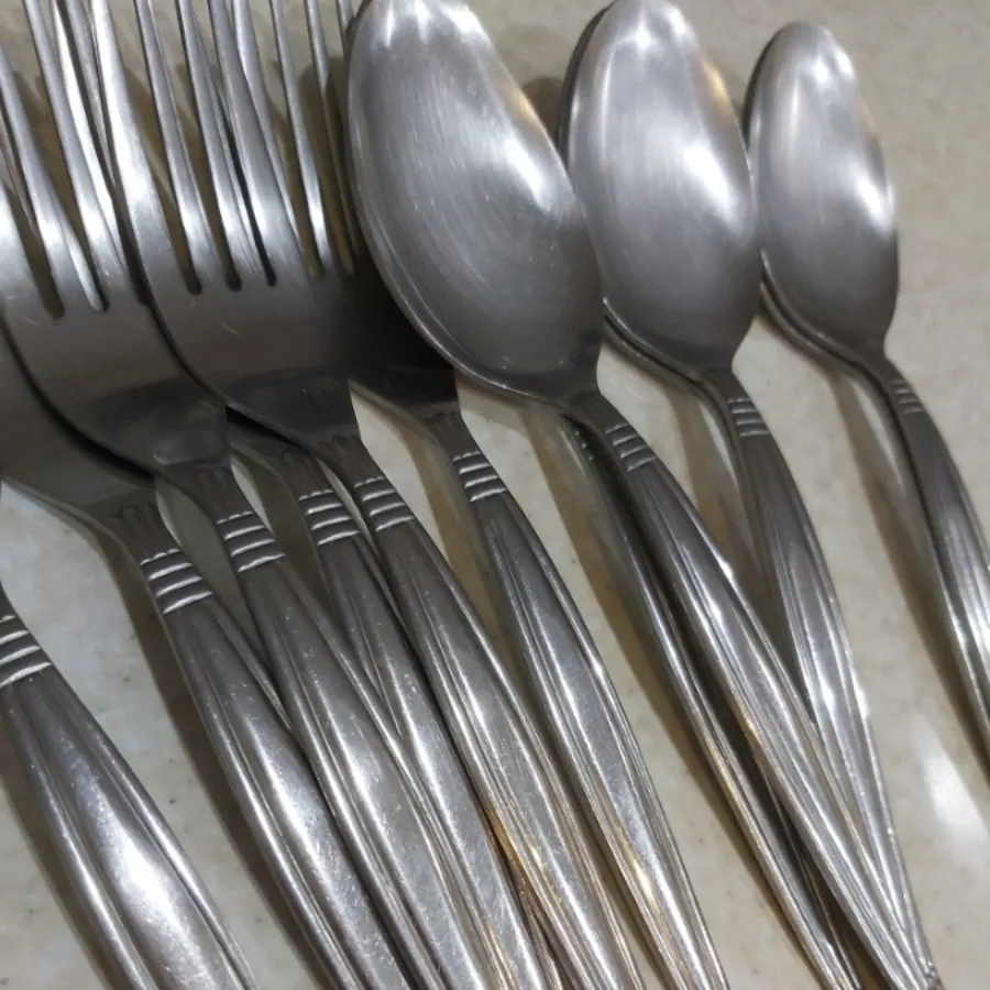 قاشق چنگال خارجی