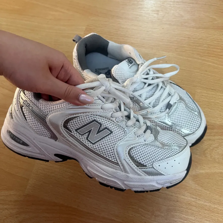 کتونی نیوبالانس