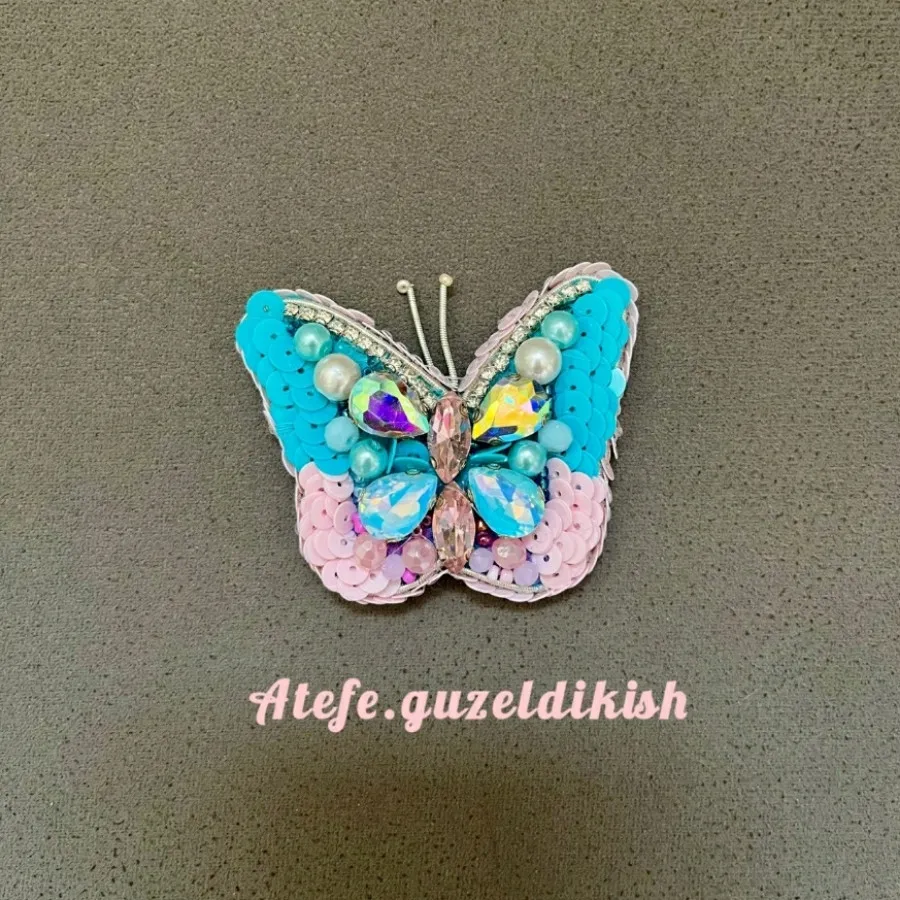 گلسینه جواهردوزی