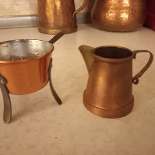 پارچ و جا تخم‌ مرغی