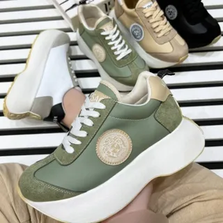 کتونی مدل ورساچه