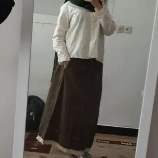 دامن و شومیز
