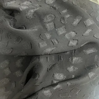 یک قواره چادر مشکی