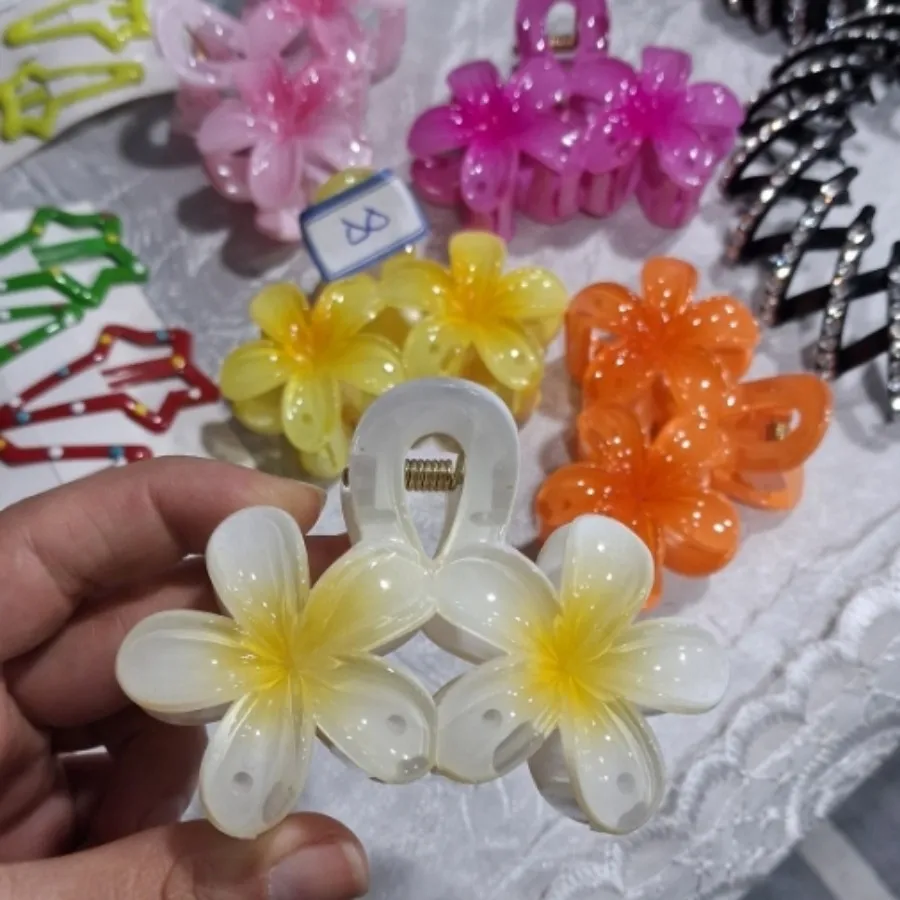 کلیپس دو گل جدید پلومریا