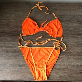 بیکینی نارنجی