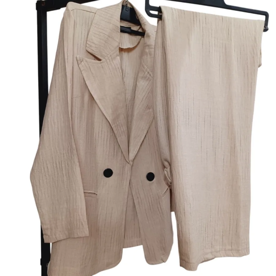 کت و شلوار زنانه