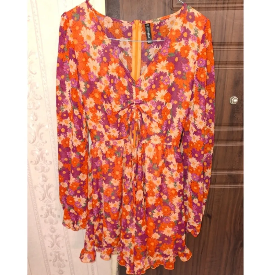 پیراهن عروسکی