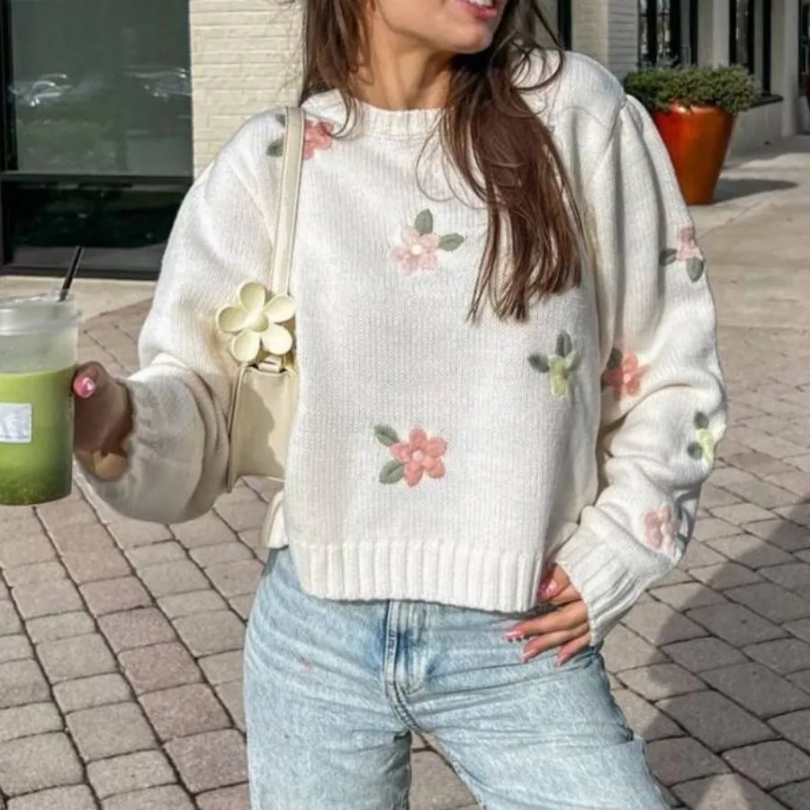 بلوزبافت فشن گلدوزی شده