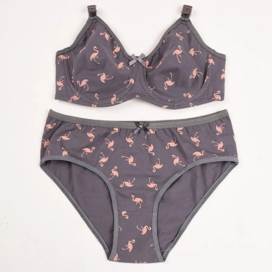 ست لباس زیر زنانه