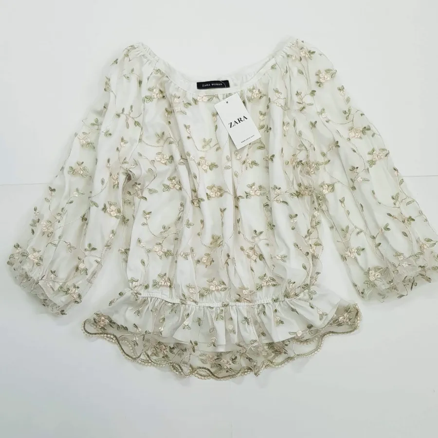 شومیز سفید گلدار زارا