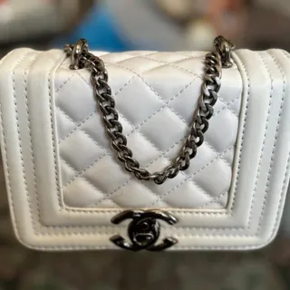 کیف صندوقی سالم ونو